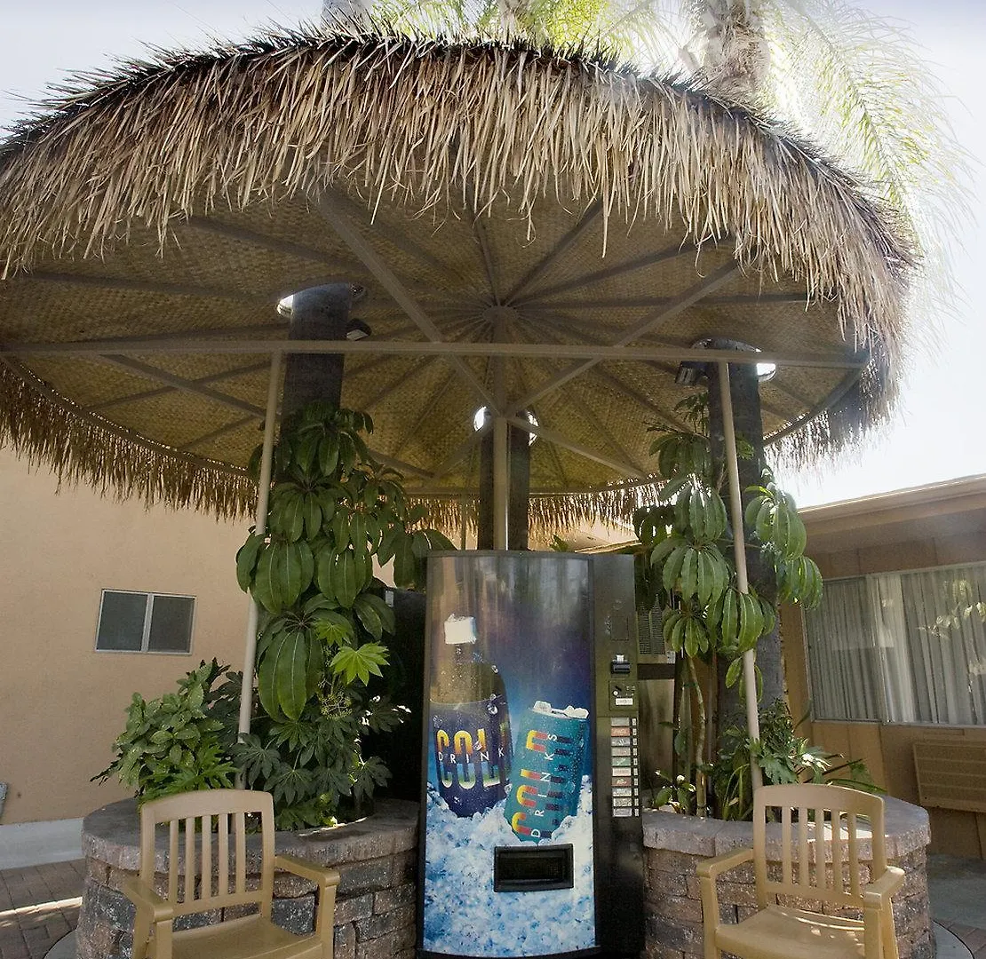 Best Western Pine Tree Motel Чино